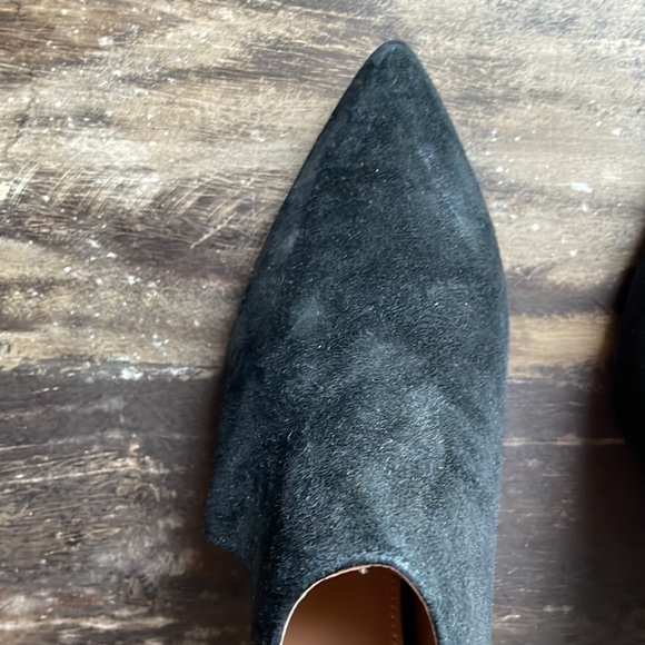 NWOT Calvin Klein size 9 Suede Bootie with side buckle - Picture 2 of 16